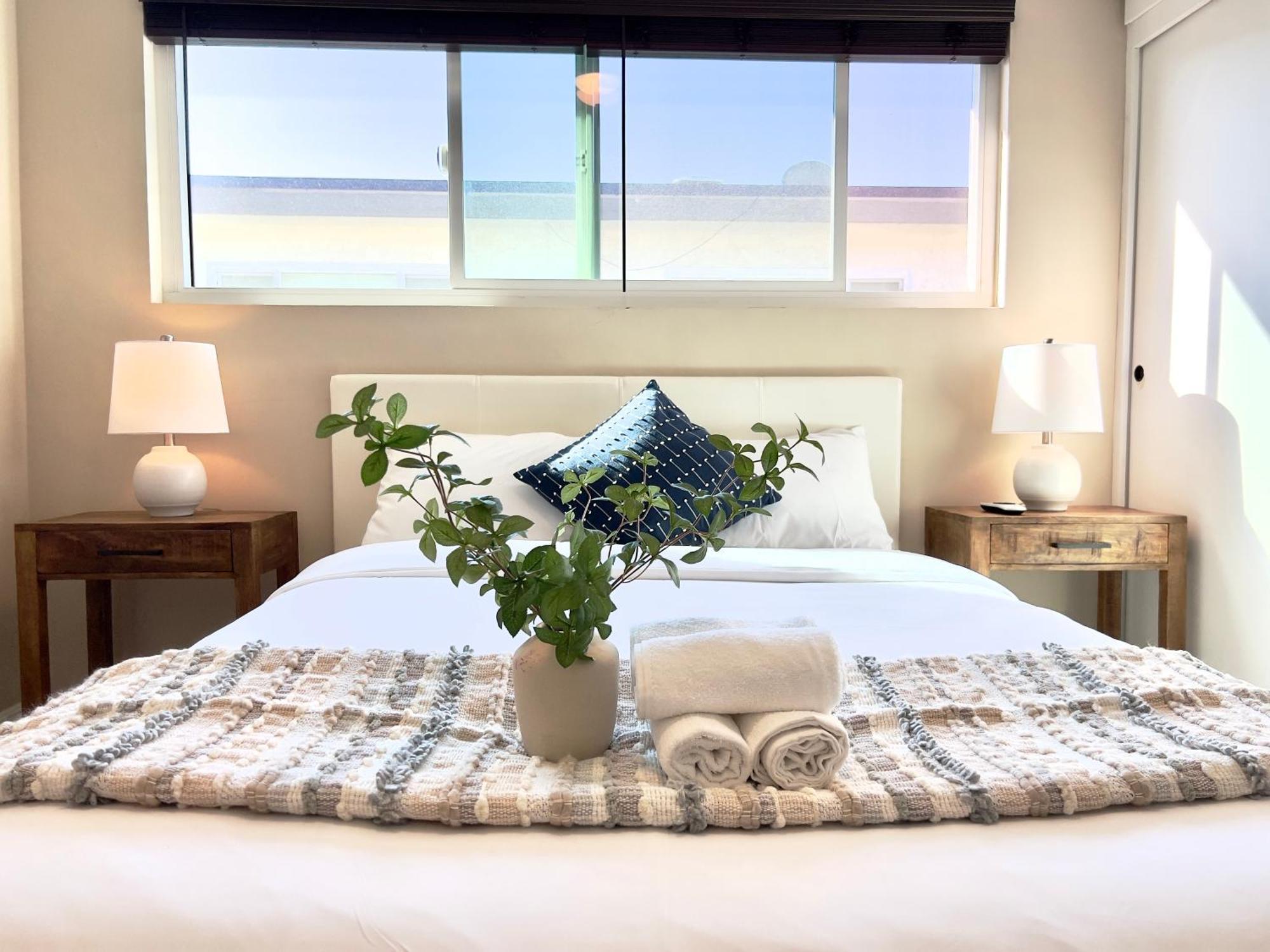 Jies Choice 15 Mins To Dt Townhome Big For Family Unitb 앨햄브라 외부 사진