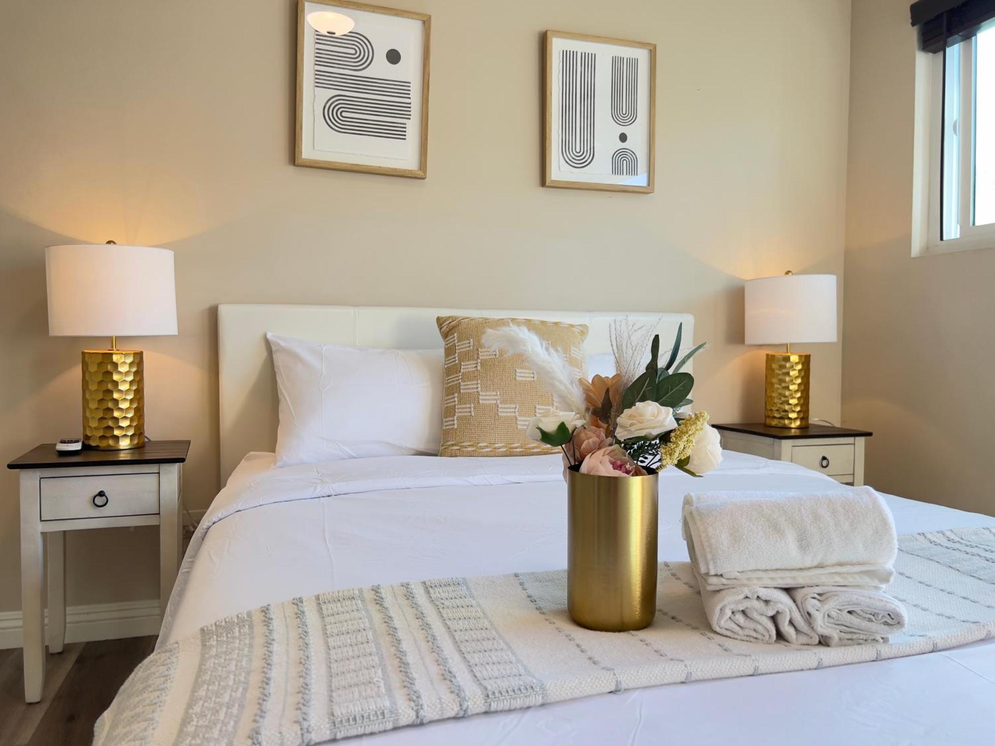 Jies Choice 15 Mins To Dt Townhome Big For Family Unitb 앨햄브라 외부 사진